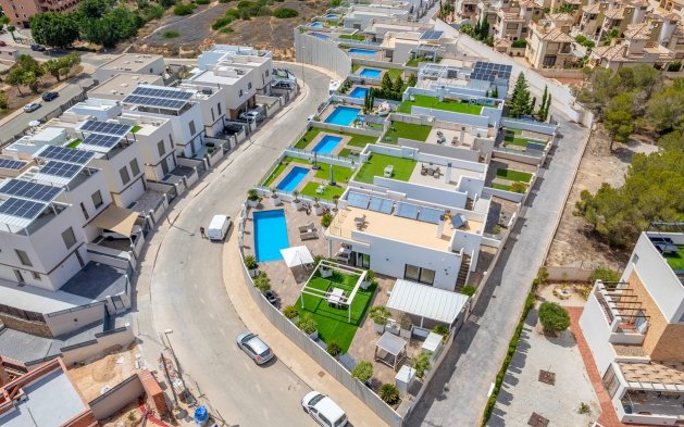 Begagnad - Villa - Orihuela Costa - Villamartín