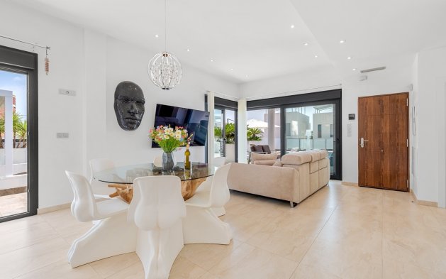 Begagnad - Villa - Orihuela Costa - Villamartín