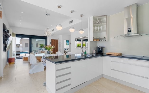 Begagnad - Villa - Orihuela Costa - Villamartín