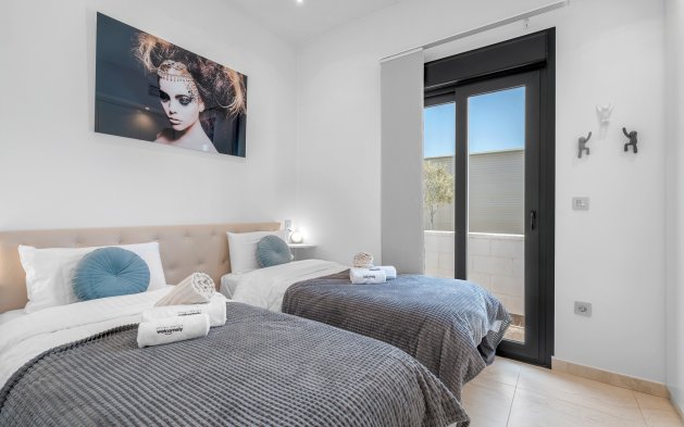 Begagnad - Villa - Orihuela Costa - Villamartín