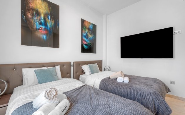 Begagnad - Villa - Orihuela Costa - Villamartín