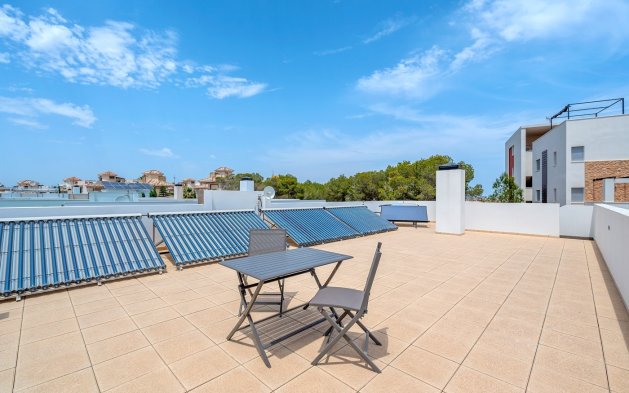 Begagnad - Villa - Orihuela Costa - Villamartín