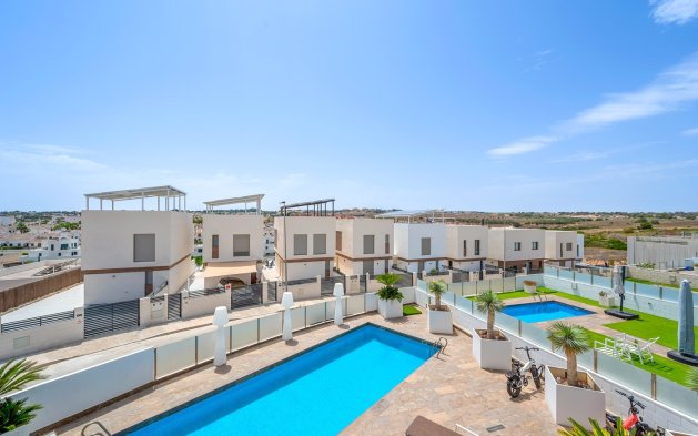 Begagnad - Villa - Orihuela Costa - Villamartín