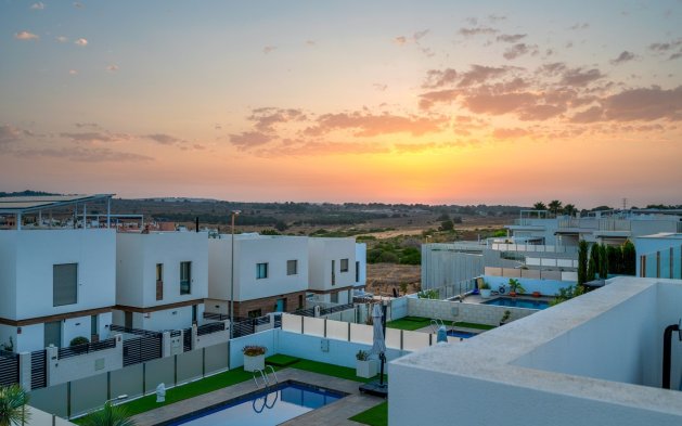 Begagnad - Villa - Orihuela Costa - Villamartín