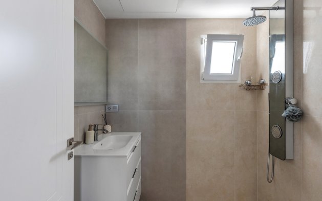 Resale - Villa - Torrevieja - Los Balcones