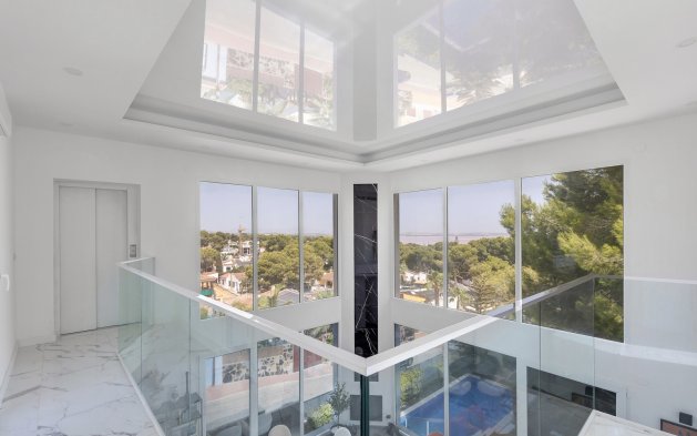 Resale - Villa - Torrevieja - Los Balcones