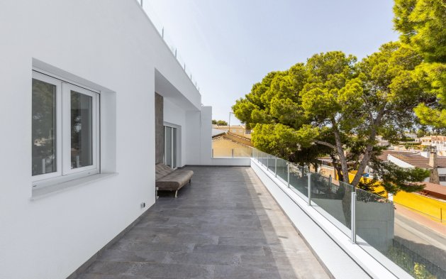 Resale - Villa - Torrevieja - Los Balcones