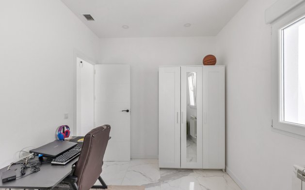 Resale - Villa - Torrevieja - Los Balcones
