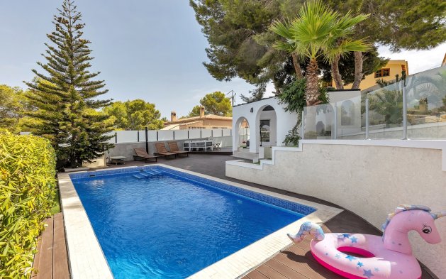 Resale - Villa - Torrevieja - Los Balcones