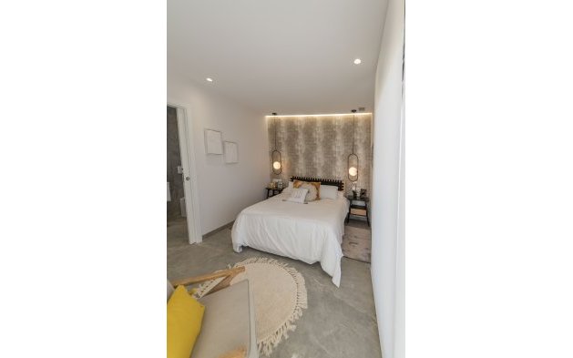 Obra nueva - Adosado - Pilar de la Horadada