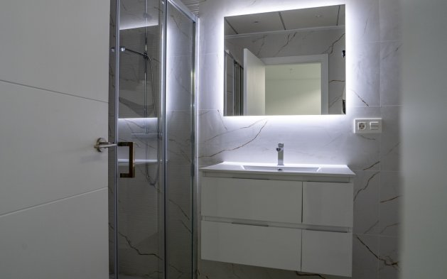 Obra nueva - Adosado - Coloma