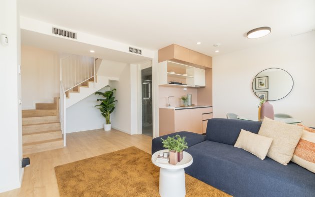 Nowy budynek - Kamienica - La Nucía