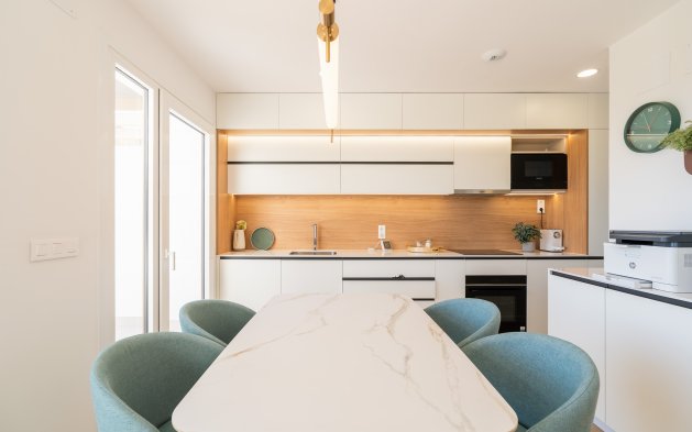 Nowy budynek - Kamienica - La Nucía