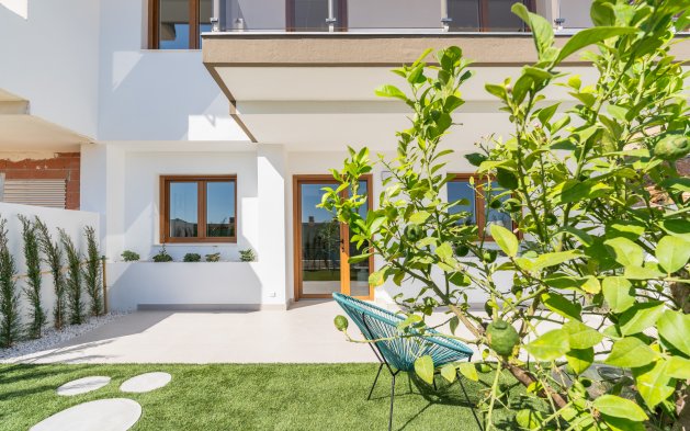 Nowy budynek - Kamienica - La Nucía