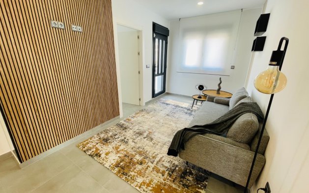 Obra nueva - Adosado - Torrevieja