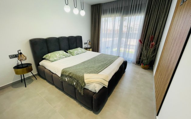 Obra nueva - Adosado - Torrevieja