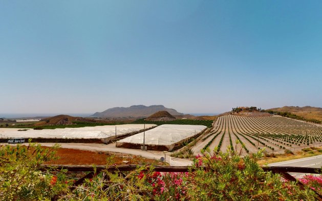 Nowy budynek - Kamienica - Águilas