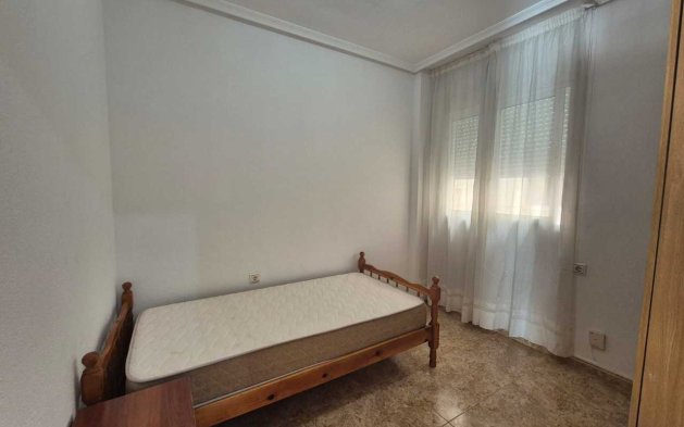 Reventa - Apartamento / piso - Torrevieja