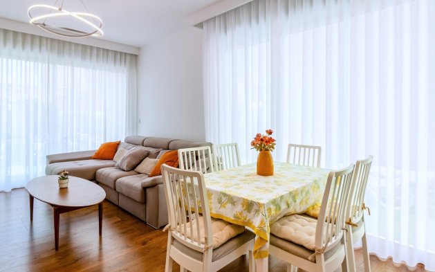 Reventa - Villa - Pilar de la Horadada - Pueblo Latino