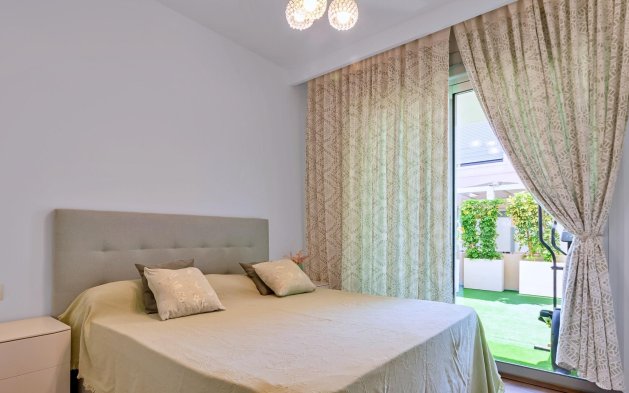 Reventa - Villa - Pilar de la Horadada - Pueblo Latino