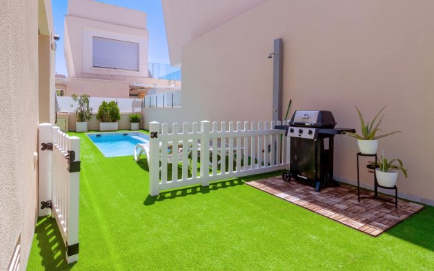 Reventa - Villa - Pilar de la Horadada - Pueblo Latino