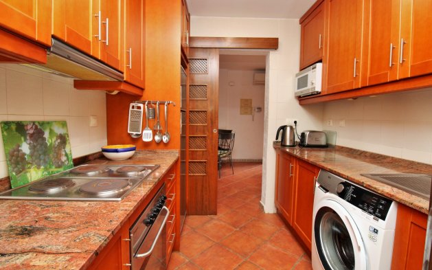 Odsprzedaż - Mieszkanie w bloku - Torrevieja - Punta Prima