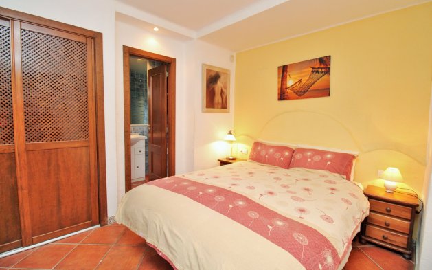 Odsprzedaż - Mieszkanie w bloku - Torrevieja - Punta Prima