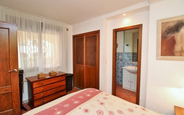 Odsprzedaż - Mieszkanie w bloku - Torrevieja - Punta Prima