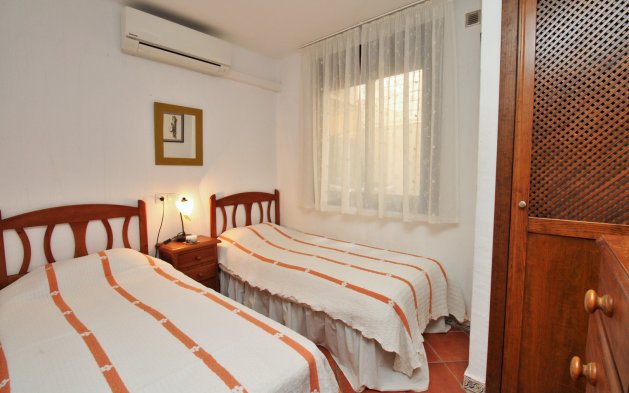 Odsprzedaż - Mieszkanie w bloku - Torrevieja - Punta Prima