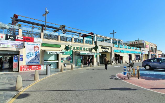 Odsprzedaż - Mieszkanie w bloku - Torrevieja - Punta Prima