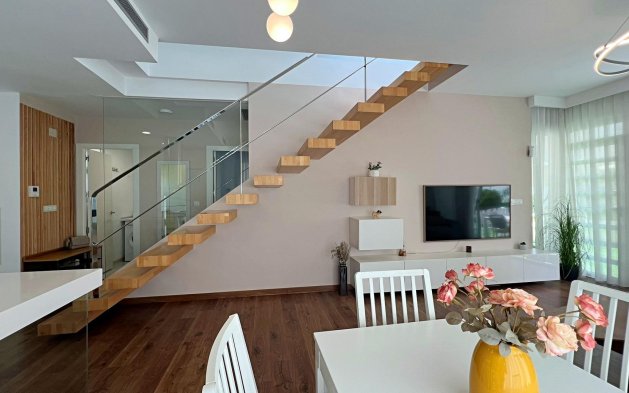 Revente - Villa - Pilar de la Horadada - Pueblo Latino