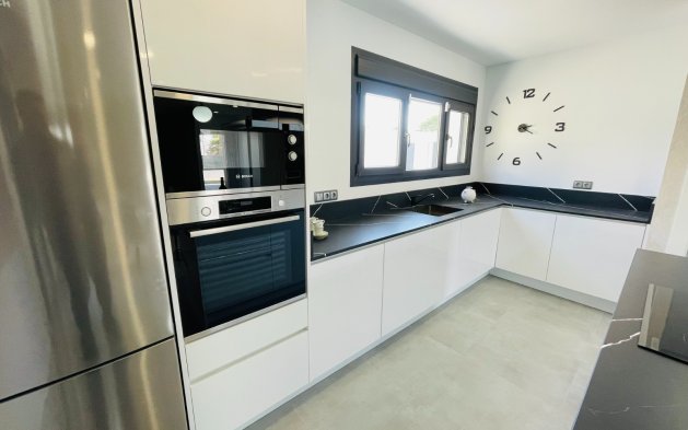 New Build - Villa - Torrevieja