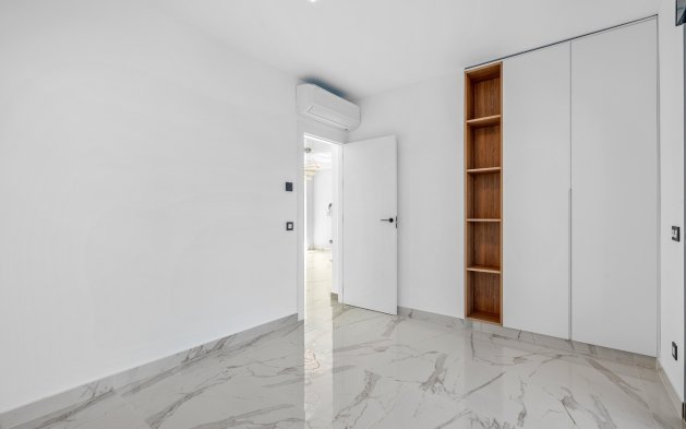 Resale - Villa - Rojales