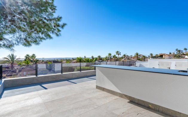 Resale - Villa - Rojales