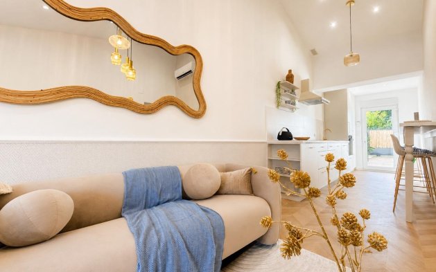Resale - Villa - Orihuela Costa - Punta Prima