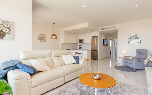 Resale - Apartment / flat - Orihuela Costa - Villamartín
