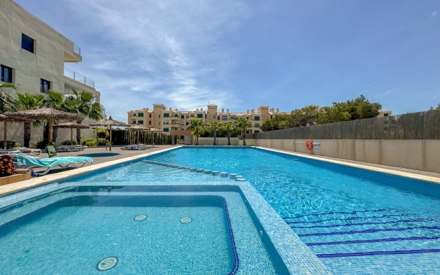 Resale - Apartment / flat - Orihuela Costa - Villamartín