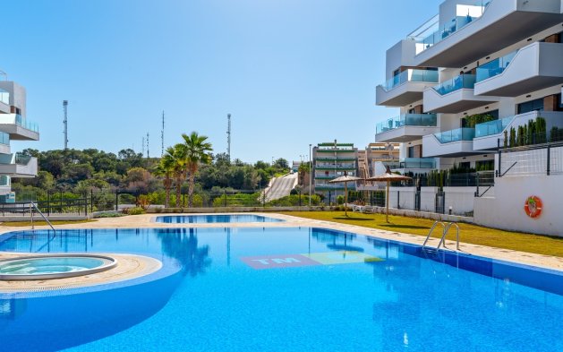 Resale - Apartment / flat - Orihuela Costa - Villamartín