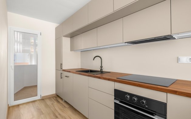 Resale - Apartment / flat - Calpe - Centro