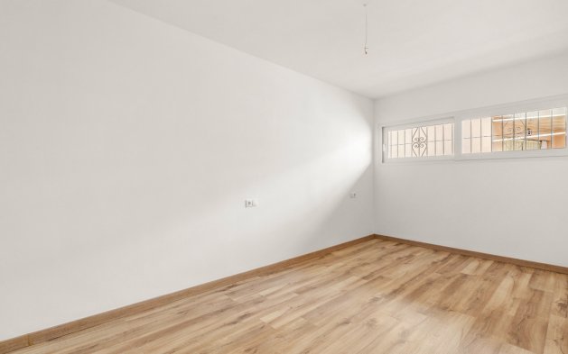 Resale - Apartment / flat - Calpe - Centro