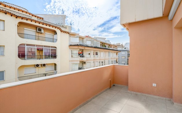 Resale - Apartment / flat - Calpe - Centro