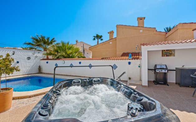 Videresalg - Villa - Rojales