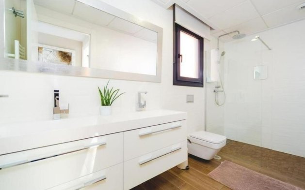 Resale - Villa - Torrevieja