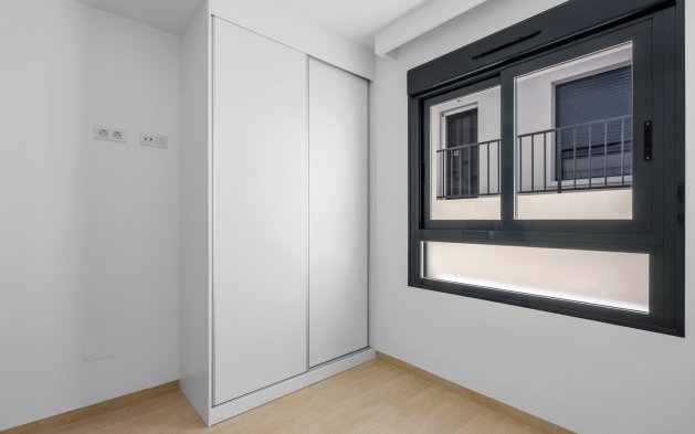 Resale - Apartment / flat - San Miguel de Salinas
