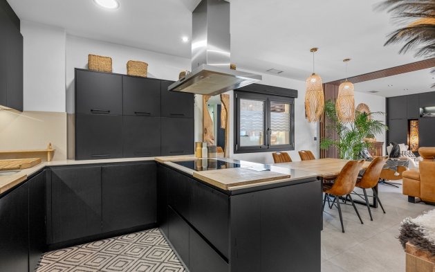 Reventa - Villa - Benijofar