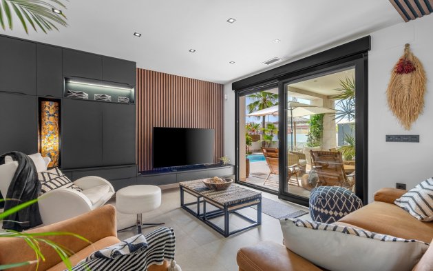 Reventa - Villa - Benijofar