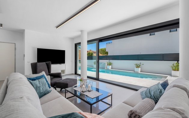 Reventa - Villa - Guardamar del Segura