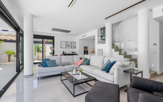 Reventa - Villa - Guardamar del Segura