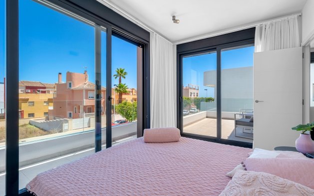 Reventa - Villa - Guardamar del Segura