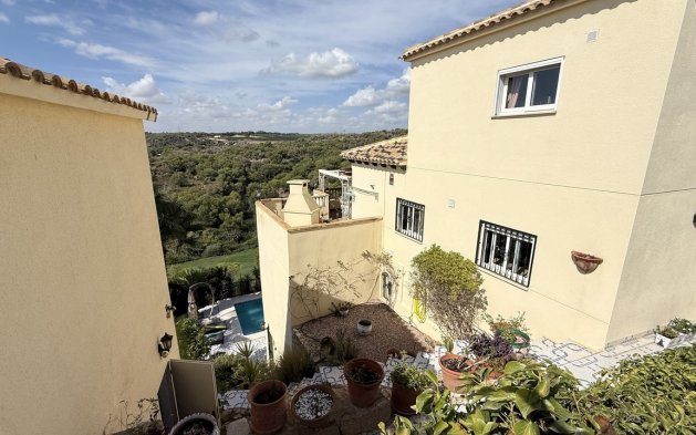 Resale - Villa - Orihuela Costa - Villamartín